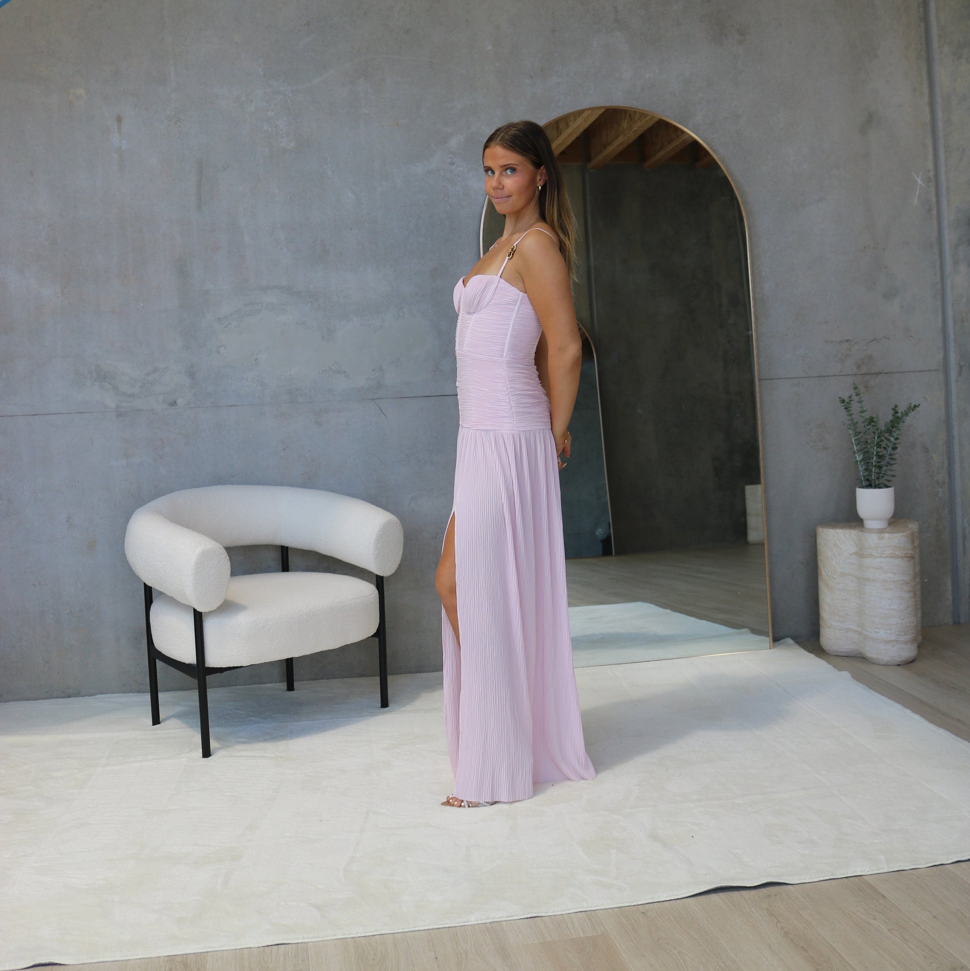 Double Time Pleat Dress Pink