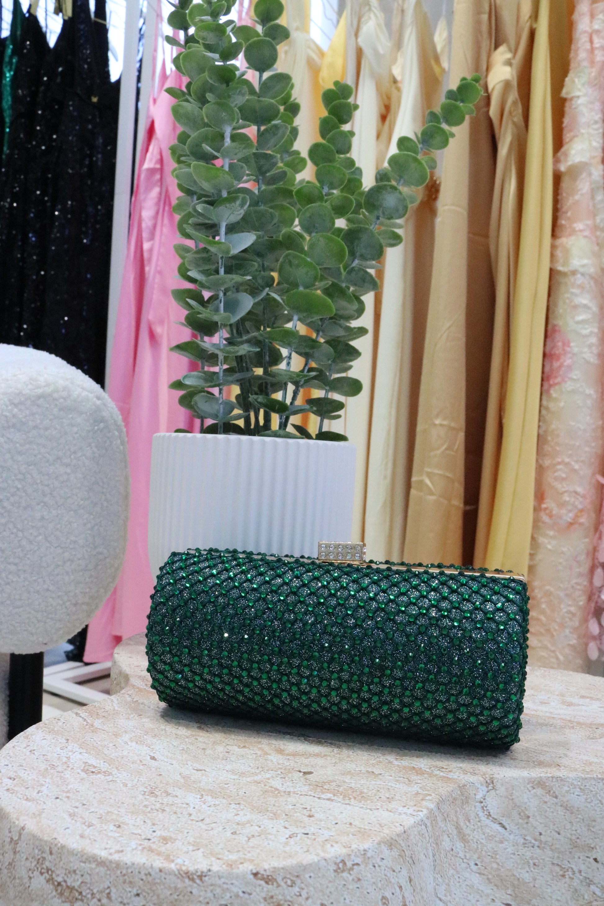 Vivianne Emerald Clutch